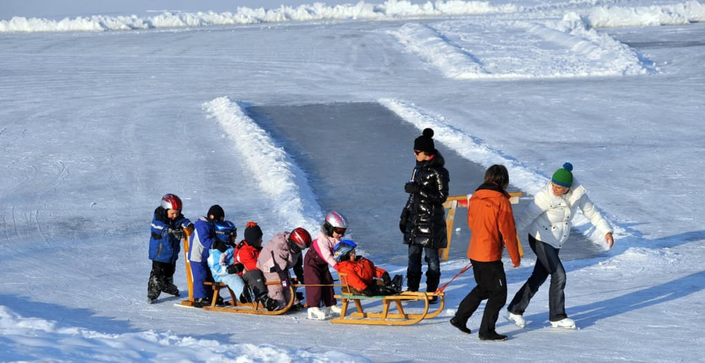 Ice-Skating-Rink-